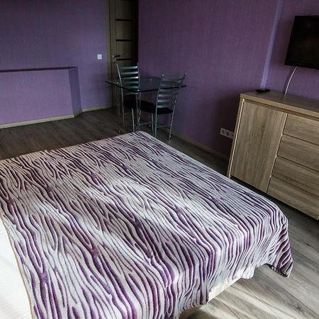 Solo Apartment Dragomanova Kyiv Exterior photo